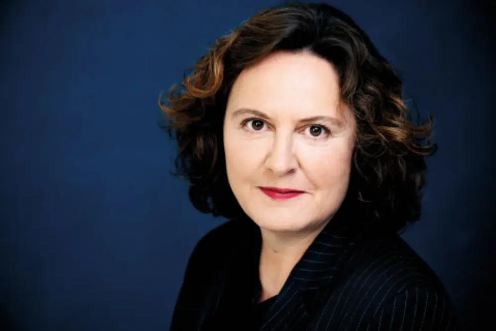 Jana Hensel: »Es war einmal ein Land. Warum sich der Osten von der Demokratie verabschiedet«